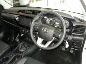 Toyota Hilux 2.7 Vvti RB SS/C - Image 9