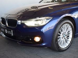BMW 3 Series 320i Luxury Line auto - Image 5