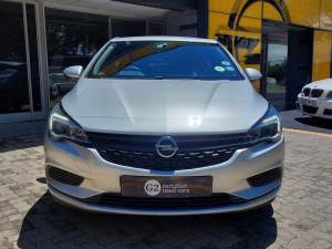 Opel Astra hatch 1.0T Essentia - Image 4