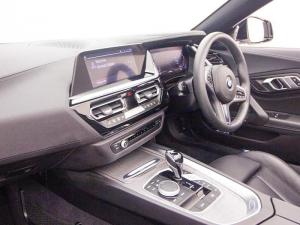 BMW Z4 sDRIVE20i automatic - Image 9