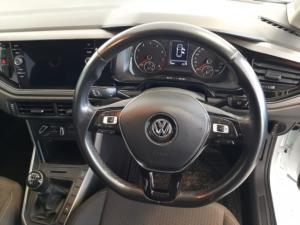 Volkswagen Polo hatch 1.0TSI Comfortline - Image 5