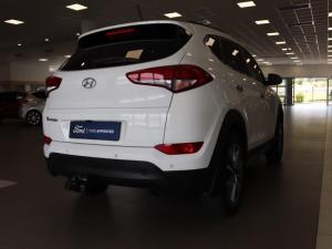 Hyundai Tucson 2.0 Elite automatic - Image 7