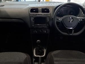 Volkswagen Polo sedan 1.6 Comfortline - Image 17