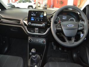 Ford Fiesta 1.0 Ecoboost Trend 5-Door - Image 8