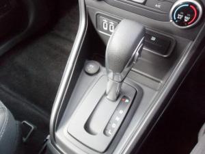 Ford EcoSport 1.5 Ambiente auto - Image 9