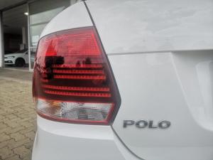 Volkswagen Polo sedan 1.4 Trendline - Image 8