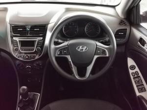 Hyundai Accent 1.6 GLS/FLUID - Image 9