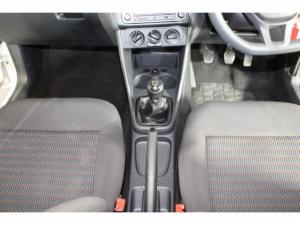 Volkswagen Polo Vivo 1.4 Trendline - Image 14