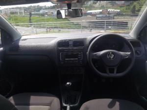 Volkswagen Polo sedan 1.4 Trendline - Image 11