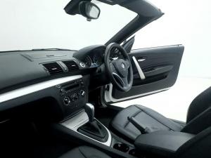 BMW 120i Convertible automatic - Image 11