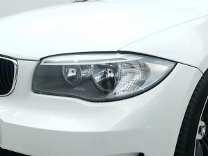 BMW 120i Convertible automatic - Image 4