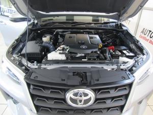 Toyota Fortuner 2.4GD-6 Raised Body automatic - Image 14