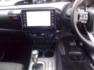 Toyota Hilux 2.8GD-6 double cab 4x4 Raider auto - Image 9