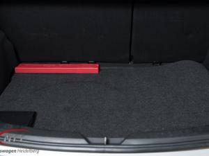 Toyota Yaris 1.5 Xi 5-Door - Image 9