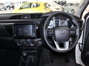 Toyota Hilux 2.4 GD-6 RB RaiderE/CAB - Image 4