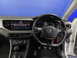 Volkswagen Polo hatch 1.0TSI Comfortline - Image 8