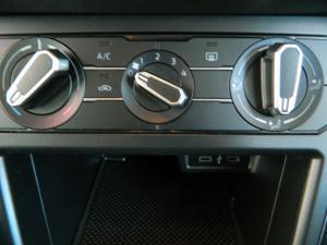 Volkswagen Polo hatch 1.0TSI Trendline - Image 12
