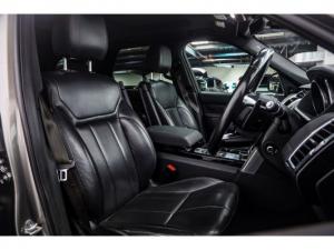 Land Rover Discovery HSE Td6 - Image 12