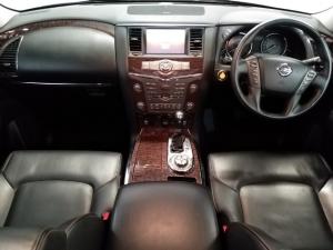 Nissan Patrol 5.6 V8 LE Premium 4WD - Image 11