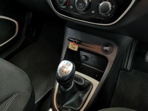 Renault Captur 66kW turbo Blaze - Image 10