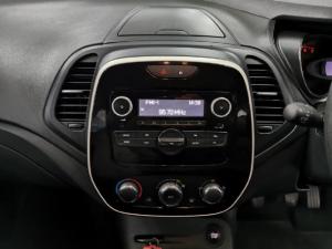 Renault Captur 66kW turbo Blaze - Image 18