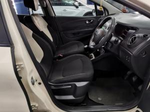 Renault Captur 66kW turbo Blaze - Image 8