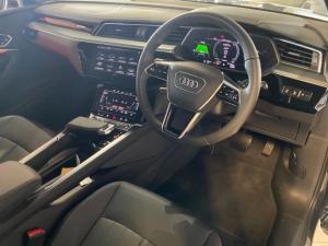 Audi e-tron 55 quattro Advanced - Image 10