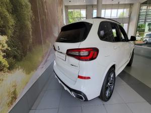 BMW X5 xDRIVE30d M Sport - Image 5