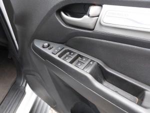 Chevrolet Trailblazer 2.5D LT auto - Image 12