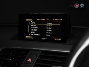 Audi Q3 2.0 TDI Stronic - Image 15