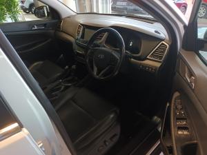 Hyundai Tucson 2.0 Elite auto - Image 8