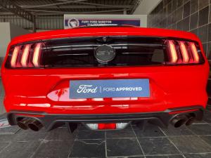 Ford Mustang 5.0 GT fastback - Image 32