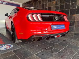 Ford Mustang 5.0 GT fastback - Image 47