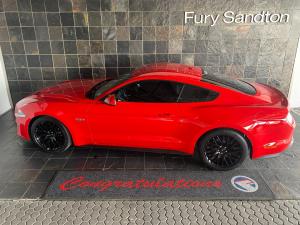 Ford Mustang 5.0 GT fastback - Image 52