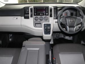 Toyota Quantum 2.8 SLWB panel van - Image 5