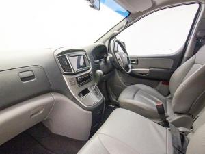 Hyundai H1 2.5 Crdi Elite automatic - Image 10