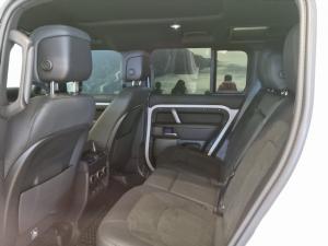 Land Rover Defender 110 V8 - Image 8