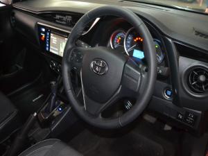 Toyota Corolla Quest 1.8 Prestige CVT - Image 9
