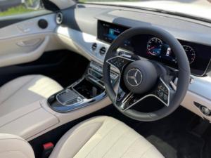 Mercedes-Benz E-Class E200 Avantgarde - Image 5