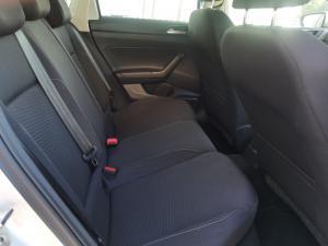 Volkswagen Polo hatch 1.0TSI Comfortline - Image 11