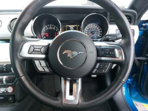Ford Mustang 5.0 GT fastback auto - Image 14