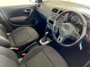 Volkswagen Polo sedan 1.6 Comfortline auto - Image 5