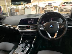 BMW 3 Series 318i Sport Line - Image 10