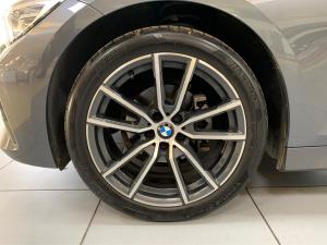 BMW 3 Series 318i Sport Line - Image 8