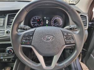 Hyundai Tucson 2.0 Elite auto - Image 11
