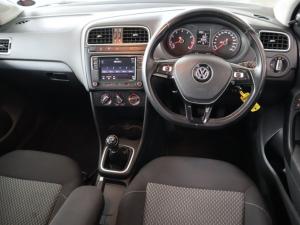 Volkswagen Polo Vivo hatch 1.6 Highline - Image 10