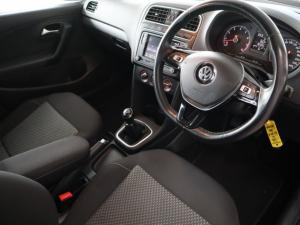 Volkswagen Polo Vivo hatch 1.6 Highline - Image 9