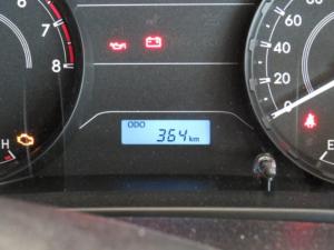 Toyota Hilux 2.0 S (aircon) - Image 13