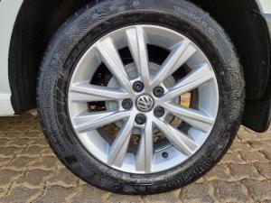 Volkswagen Polo Vivo hatch 1.6 Comfortline auto - Image 5