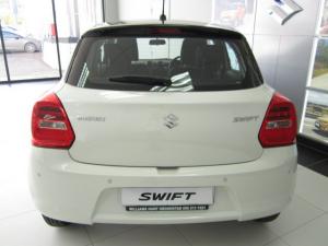 Suzuki Swift 1.2 GL auto - Image 4